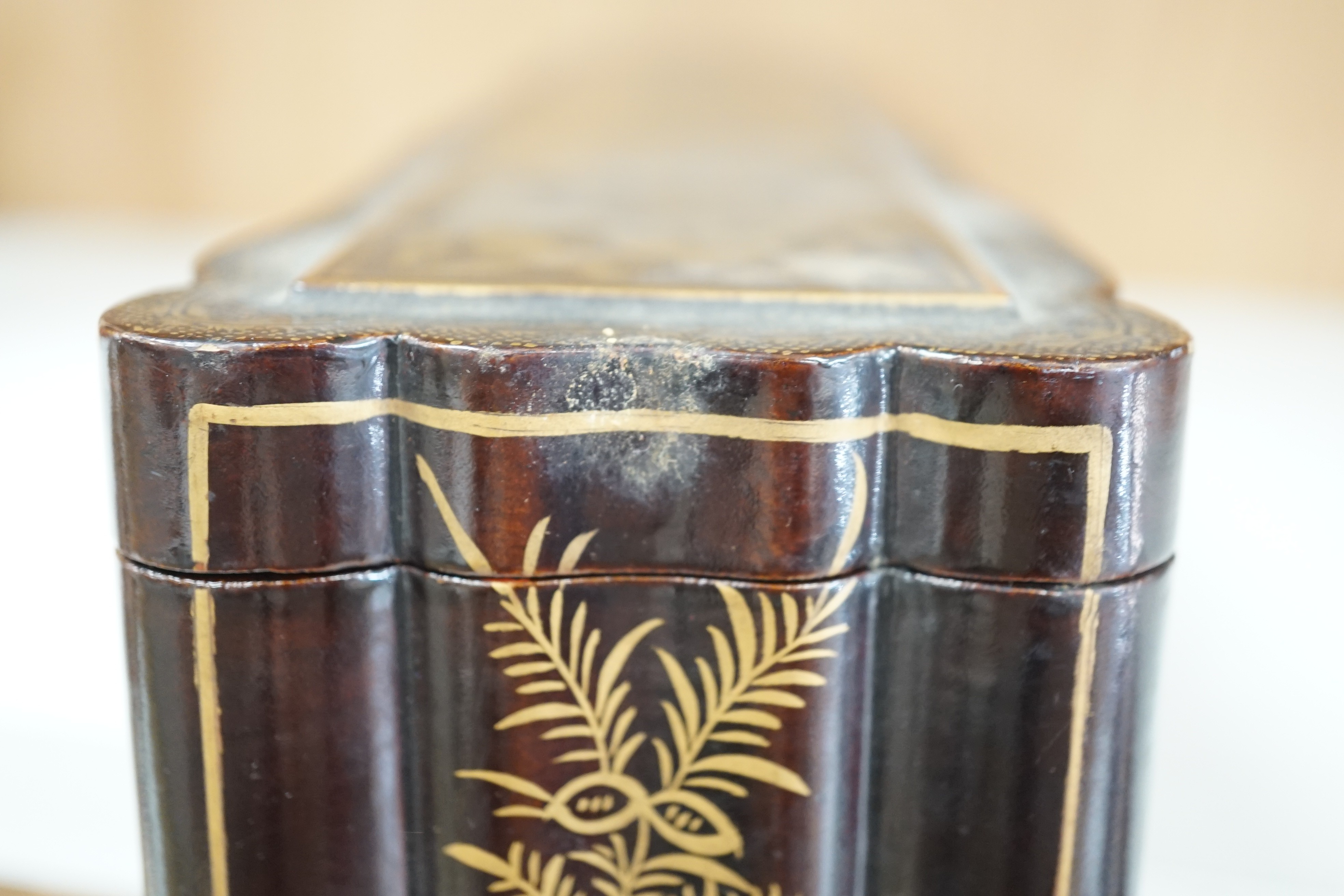A 19th century Chinese export lacquer fan case, 40.5cm